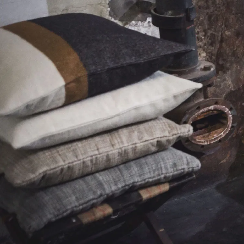 Belgian Linen Pillow - Nash