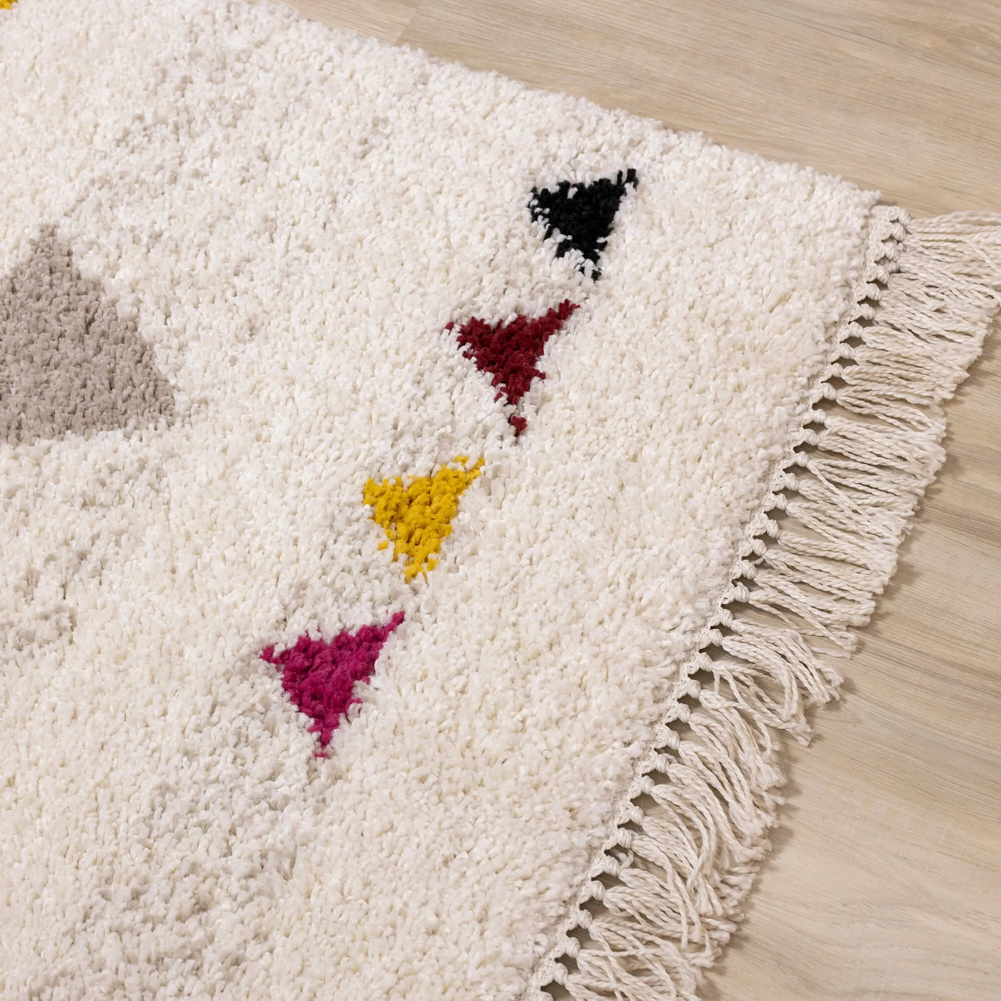 Bora Triangle Rug